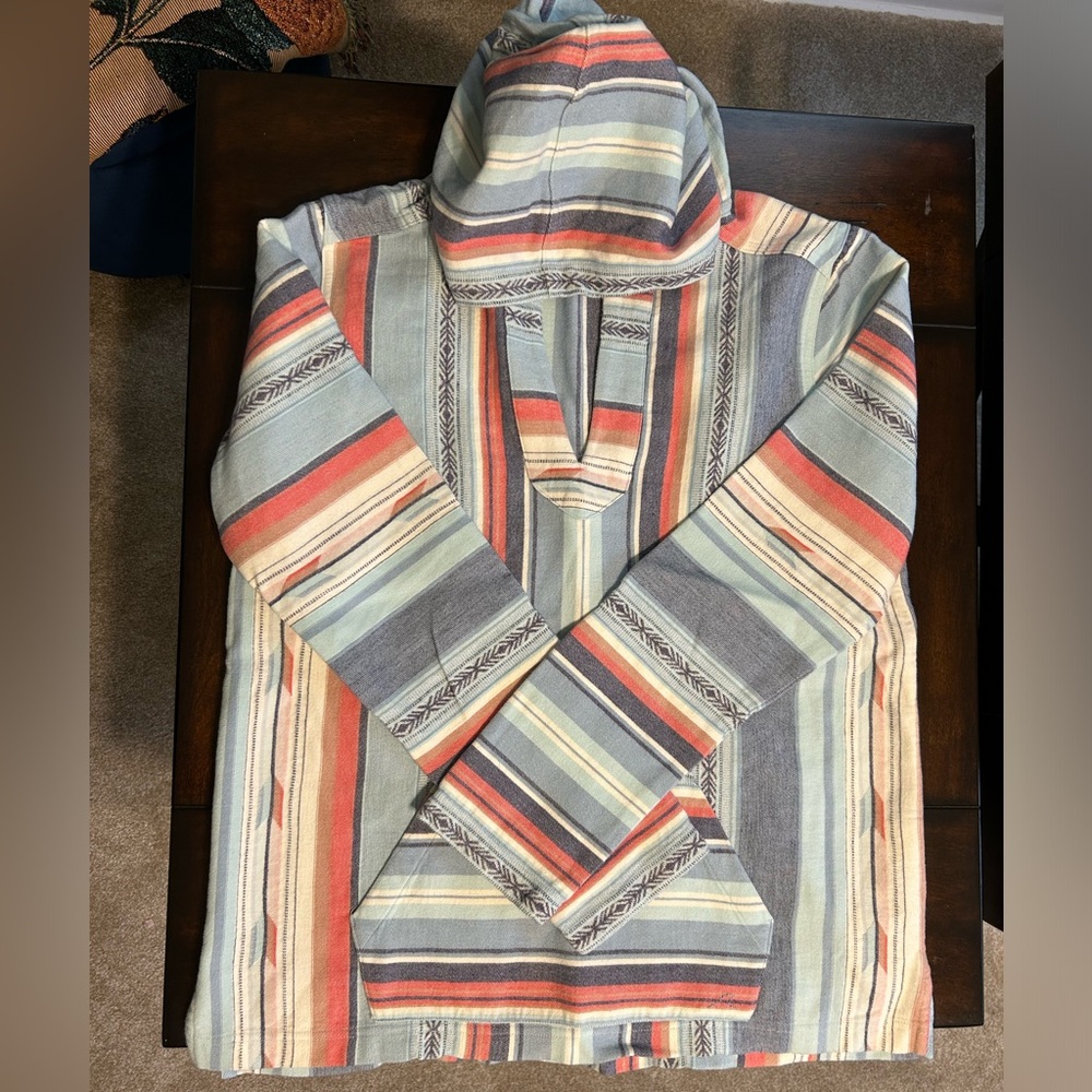 Faherty Baja Poncho - Sierra Paradise